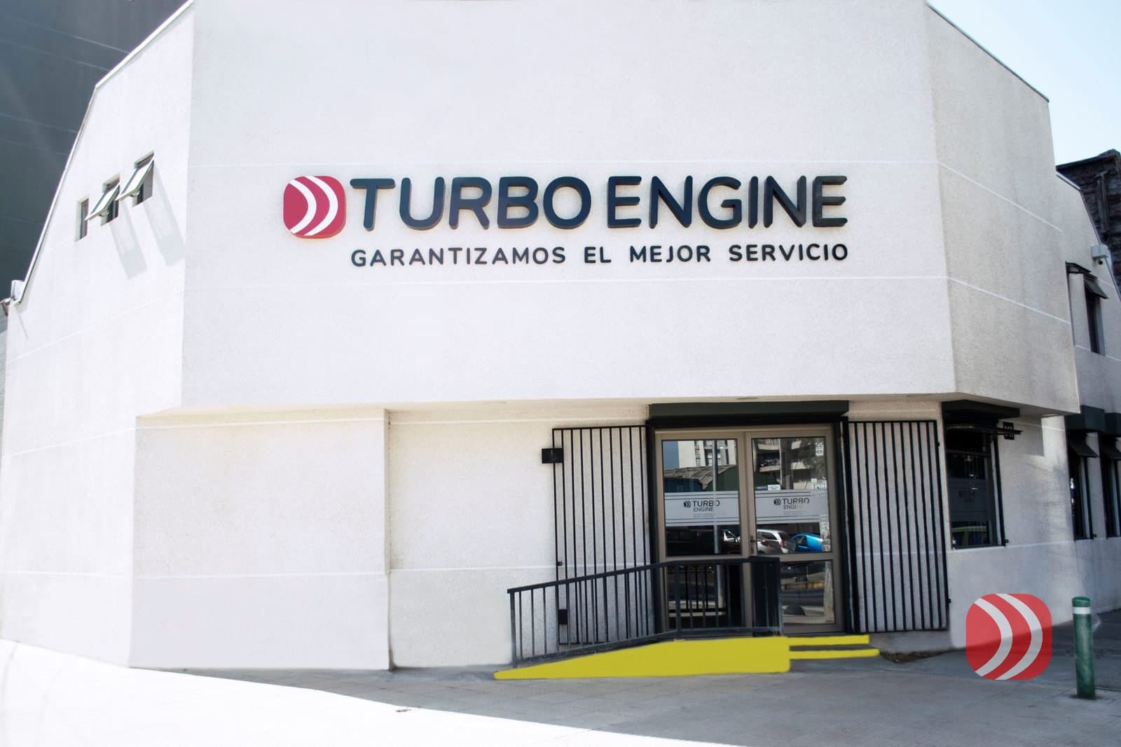Fachada del local de Turbo Engine en Concón 091, Estación Central